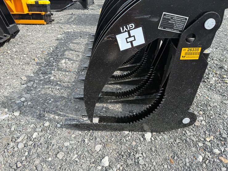 #2000-•-#26335-•-unused-giyi-72"-skid-steer-curbed-log-grabber-chxzmq722507102-image-10