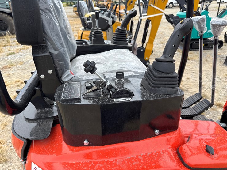 #220-•-#26494-•-unused-cfg-nt18k-mini-excavator-nt18k2025z0626029-image-17