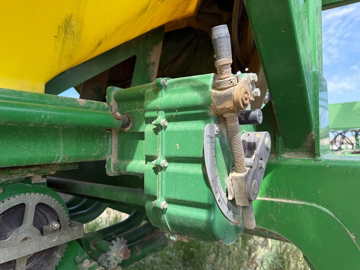 john-deere-1900-image-31
