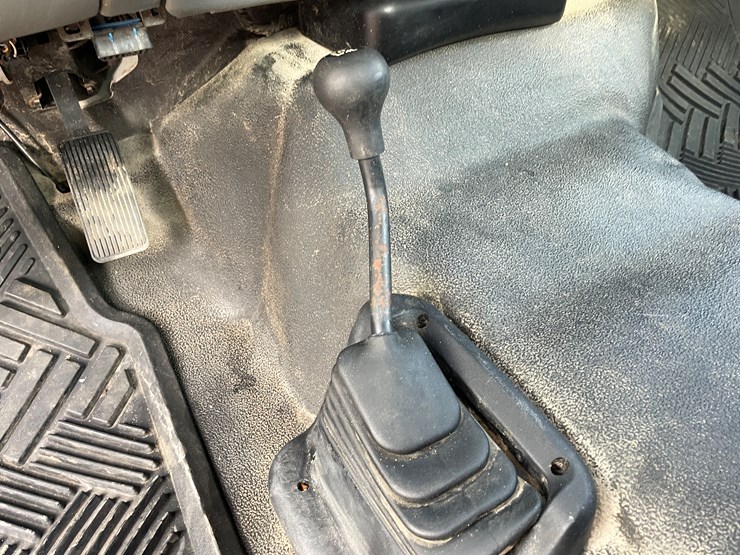 2006-ford-f350-image-24