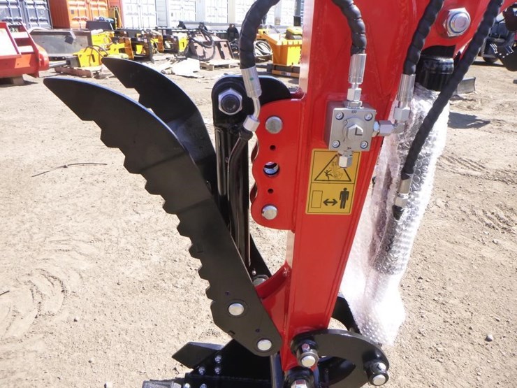 2025-tpm-16-hydraulic-excavator-image-12