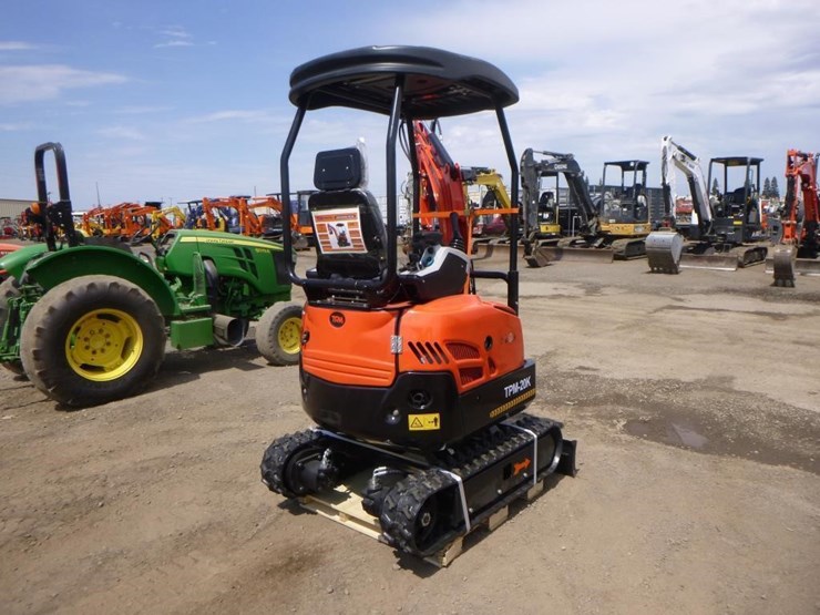 2025-tpm-20k-hydraulic-excavator-image-3