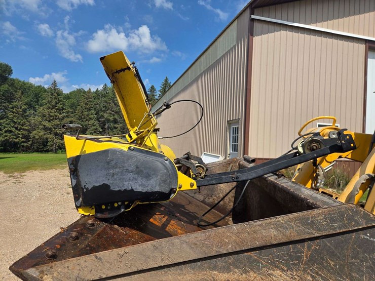 john-deere-la-image-2