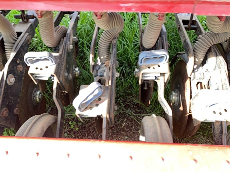 case-ih-5100-image-9