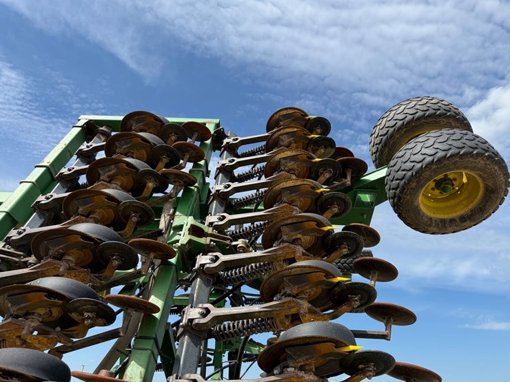 john-deere-1900-image-73