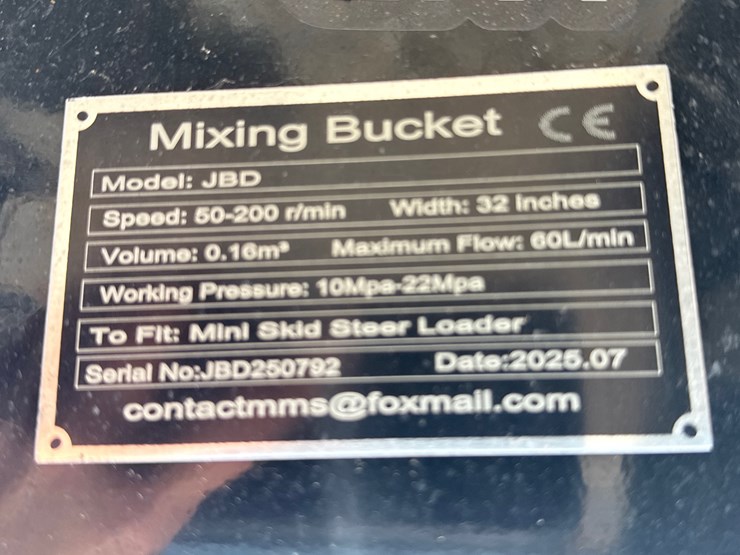 #230-•-#26326-•-unused-giyi-mini-skid-steer-mixing-bucket-jbd250792-image-6