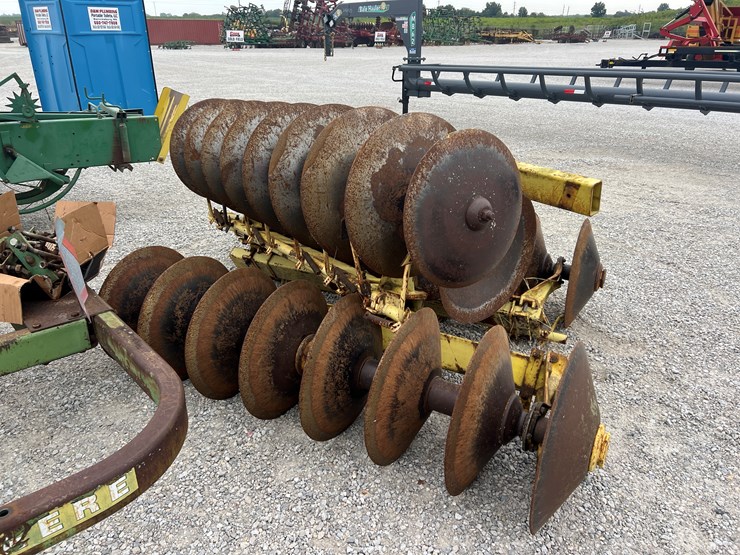 john-deere-310-image-4