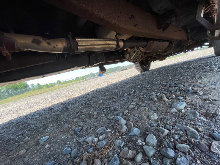 2004-ford-f250-image-12