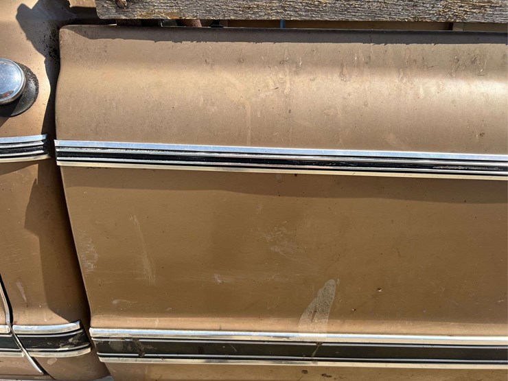 1969-chevy-c20-custom-camper-image-50