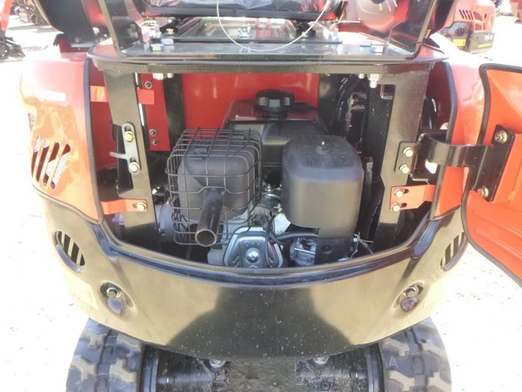 2025-tpm-16-hydraulic-excavator-image-24