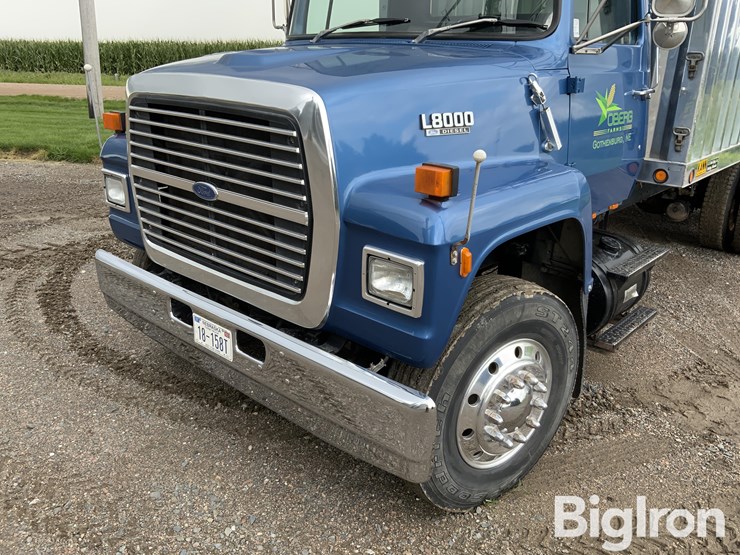 1990-ford-ln8000-image-9