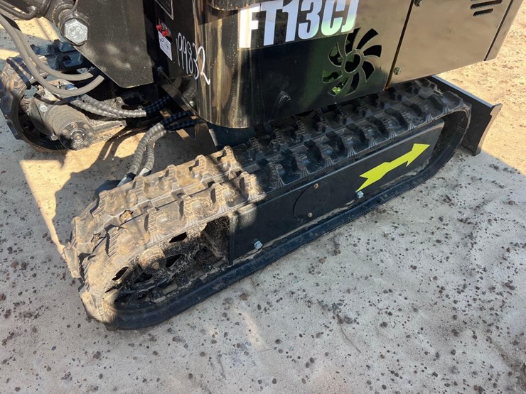 unused-future-ft13cj-excavator-image-7