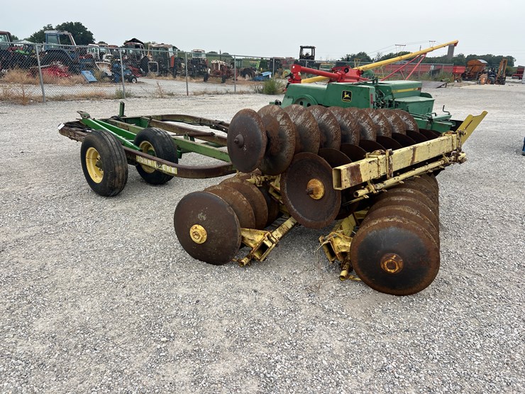 john-deere-310-image-5