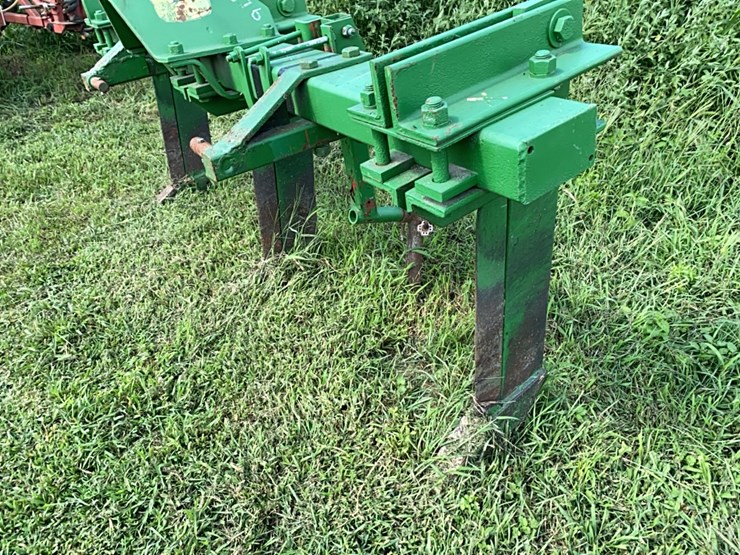 john-deere-3-pt-ripper-image-4
