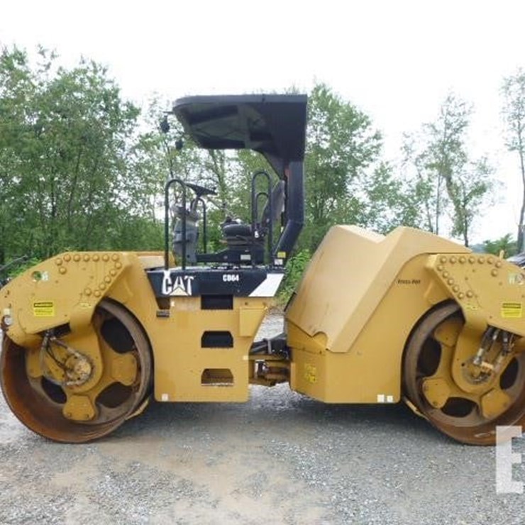2014 CATERPILLAR CB64