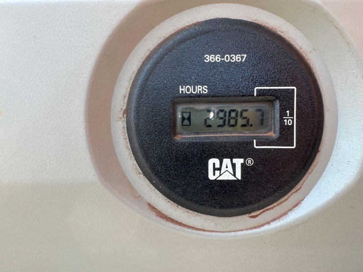 2018-caterpillar-318fl-image-27