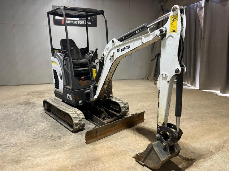 2018-bobcat-e20-image-8