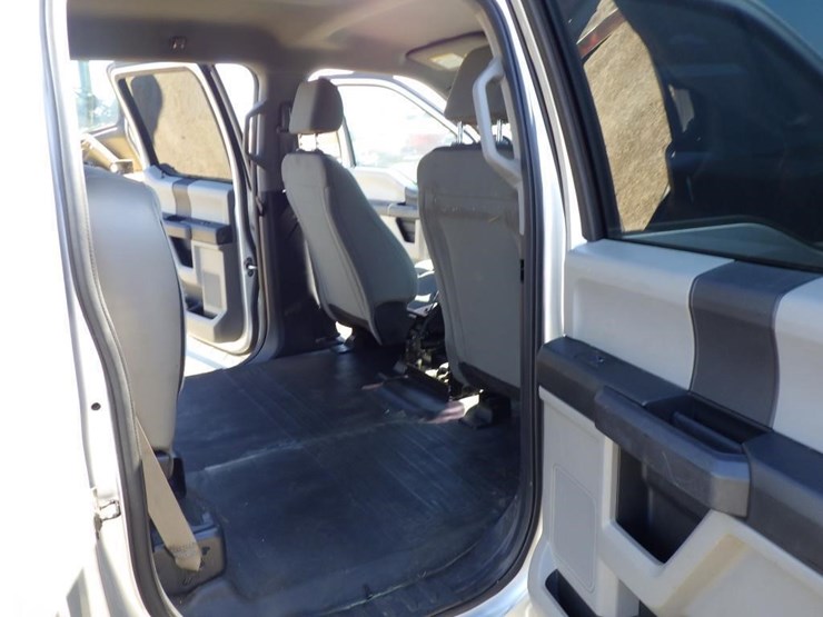 2018-ford-f150-image-8