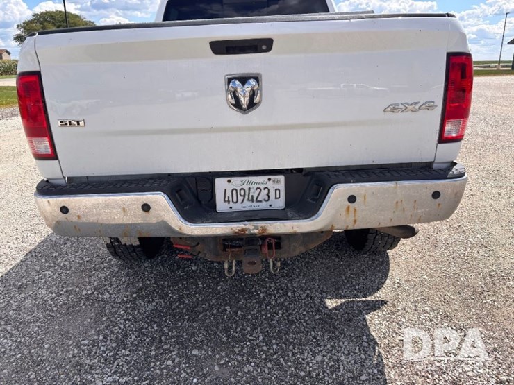 2016-dodge-ram-2500-image-34