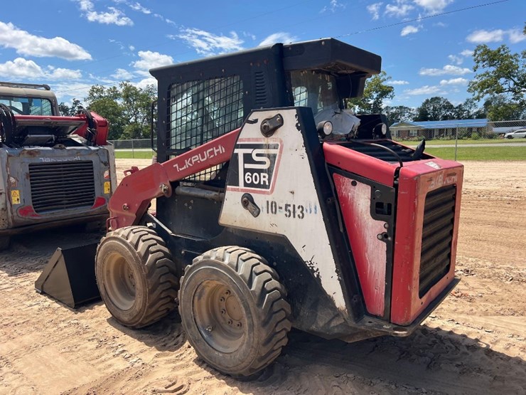 takeuchi-ts60r-image-2