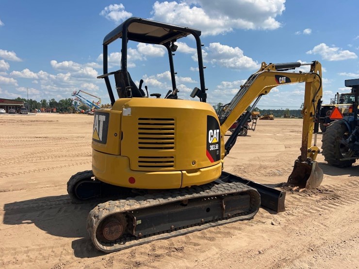 2016-caterpillar-303.5e2-cr-image-4