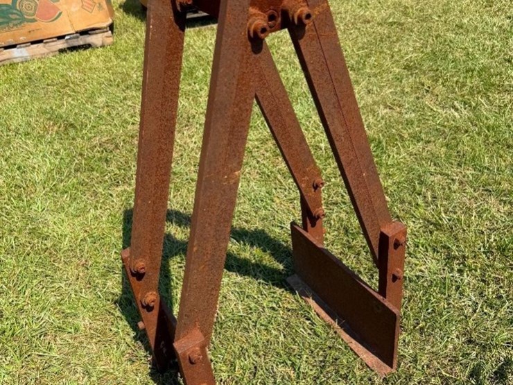 2-ton-lifting-clamp-image-2