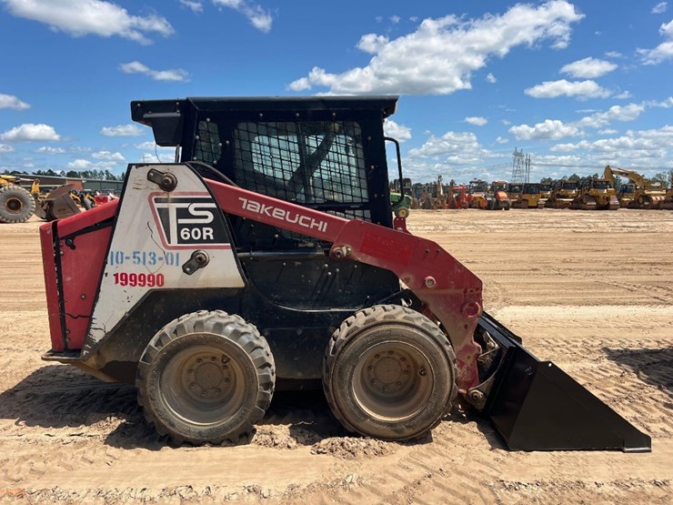 takeuchi-ts60r-image-5