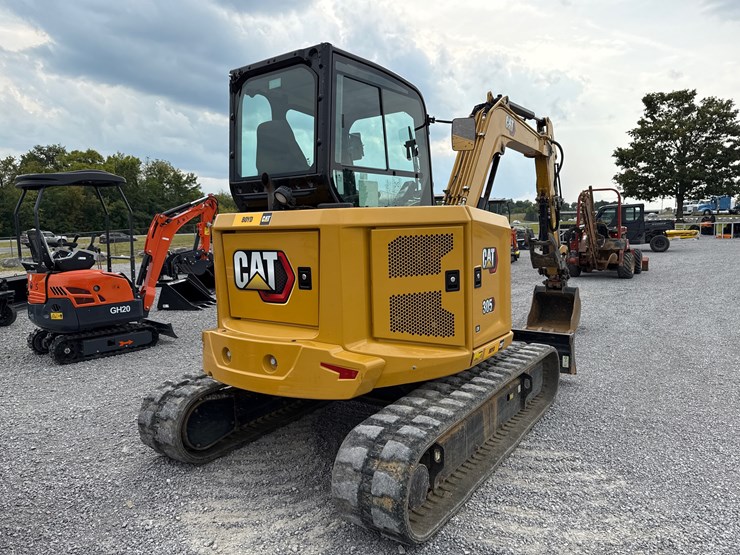 caterpillar-305-image-3