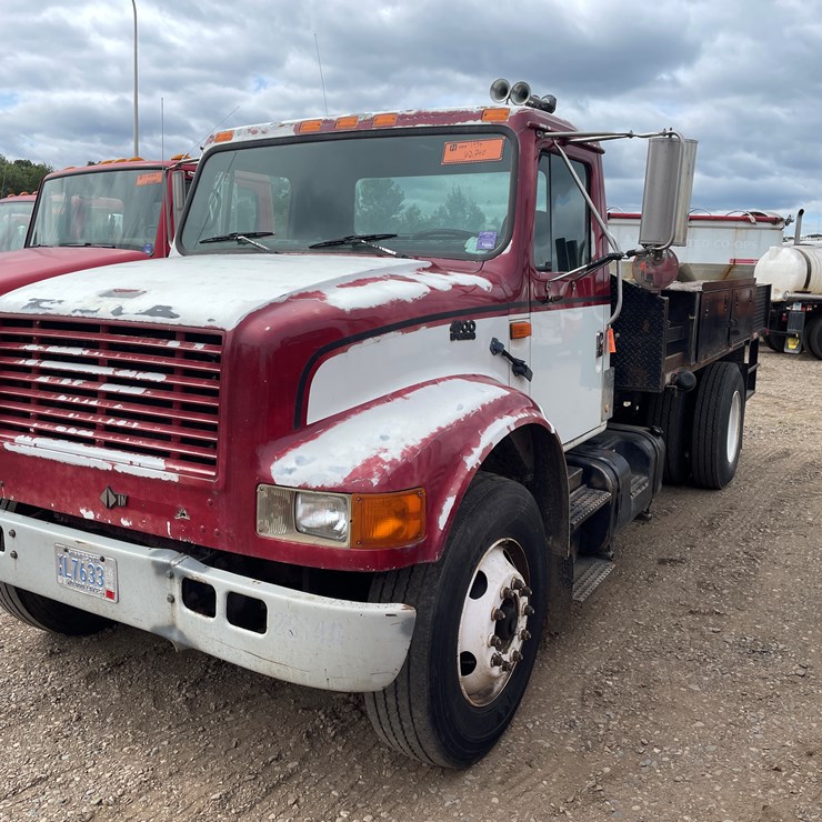 1995 INTERNATIONAL 4900