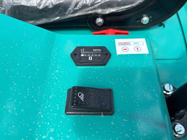 #220-•-#26482-•-unused-cfg-h15r-mini-excavator-h15r20250707w0123-image-8