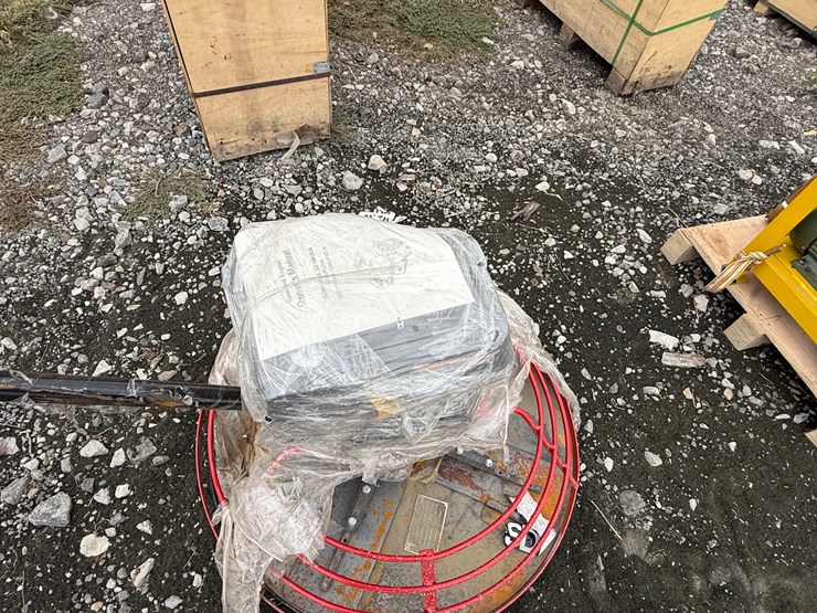 #2000-•-#26537-•-unused-sdlool-sl90b-concrete-power-trowel-sfmgj250797-image-11