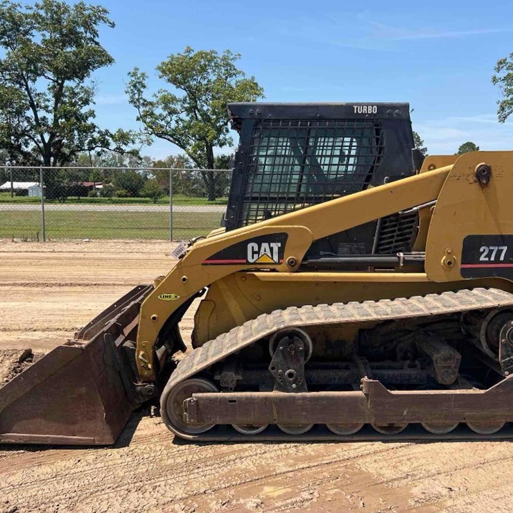2003 CATERPILLAR 277