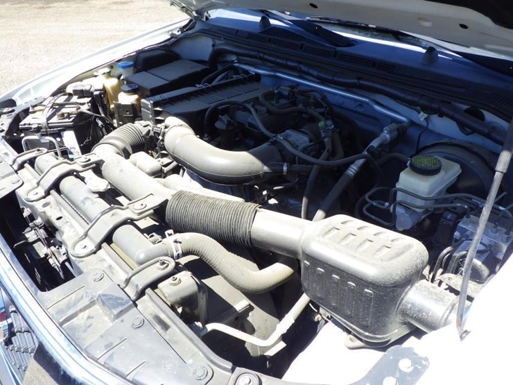 2016-nissan-frontier-image-8