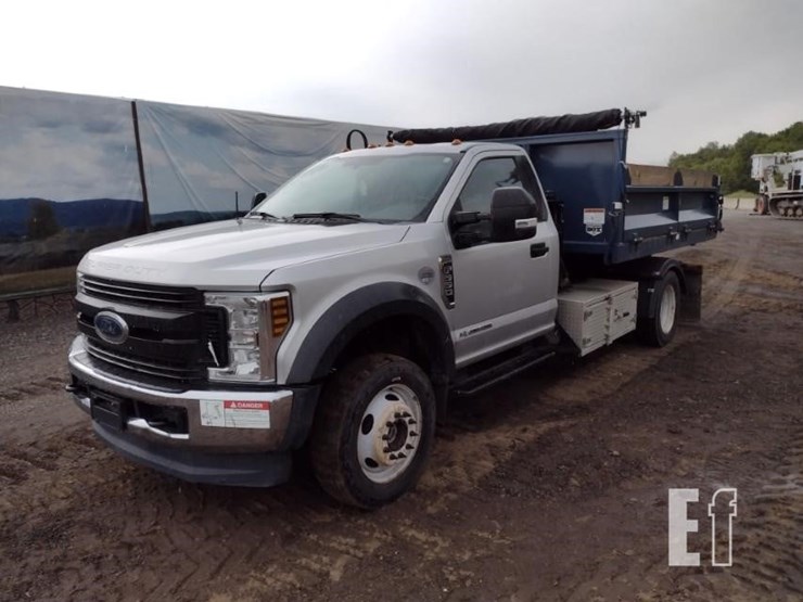 2019-ford-f550-image-28