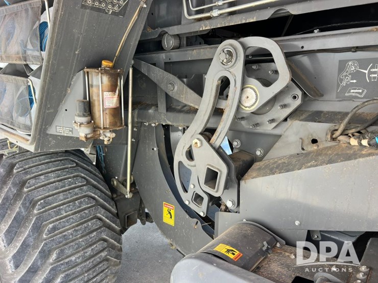 2017-massey-ferguson-2270-image-30