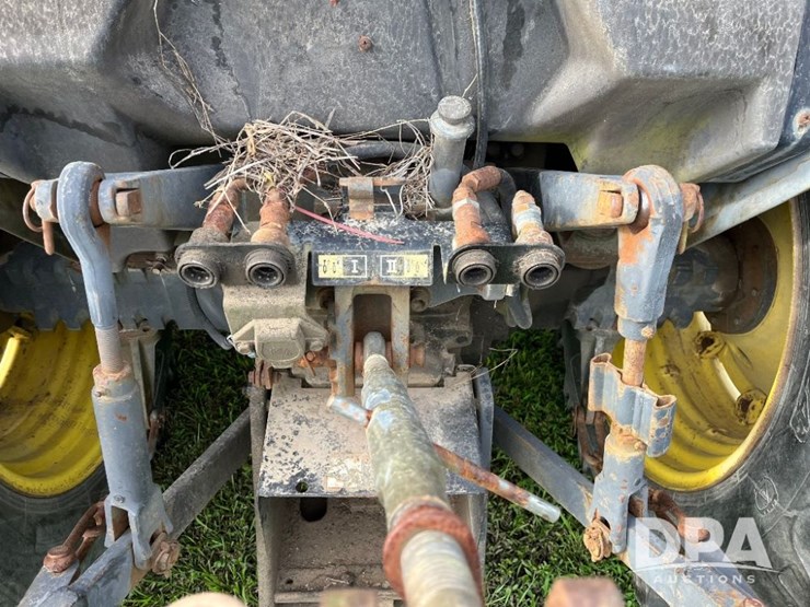 john-deere-5500-image-40