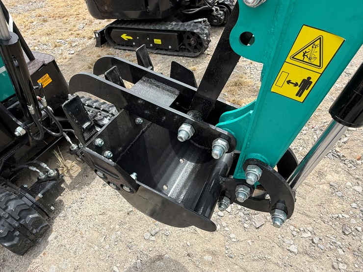 #220-•-#26487-•-unused-cfg-mh12rx-mini-excavator-image-35