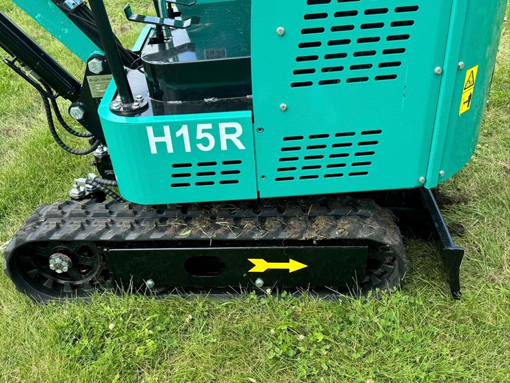 2025-cfg-industrial-h15r-mini-excavator-...-unused-...-brand-new-battery-installed-image-2