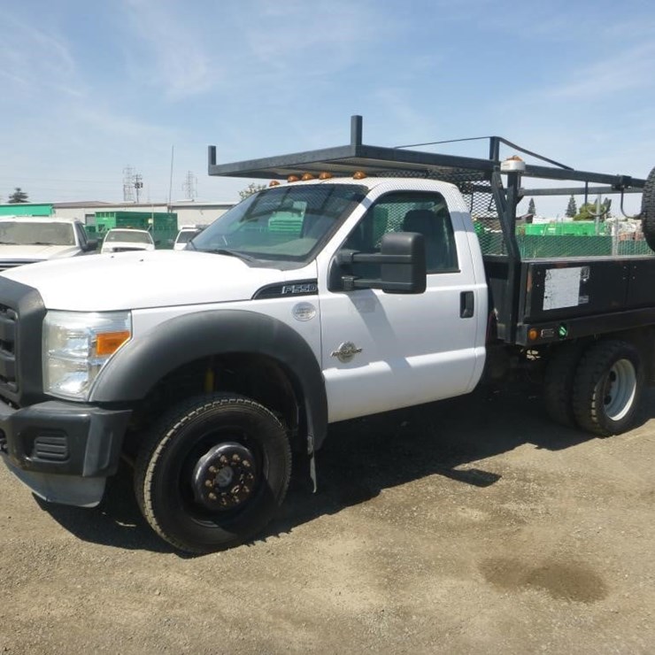 2012 FORD F550