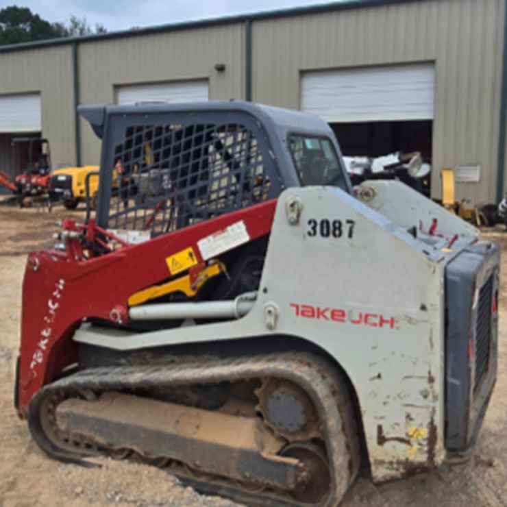 #3 • TAKEUCHI TL6 SKID STEER