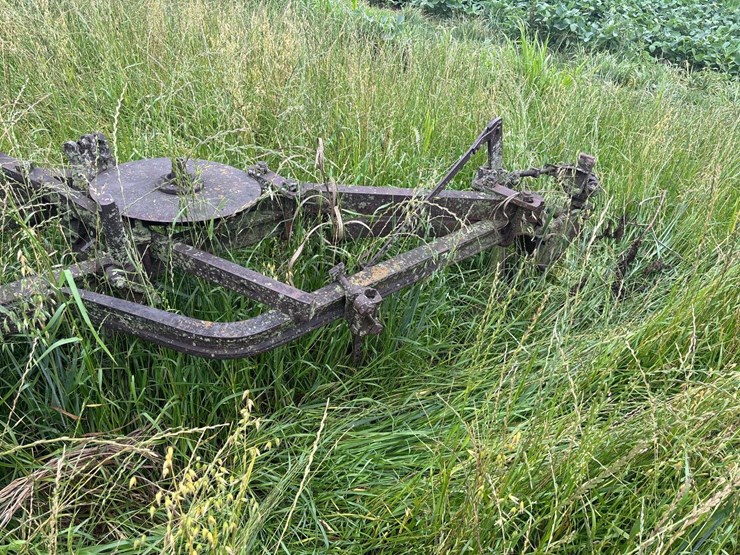 5-bottom-14”-pull-type-plow-image-14