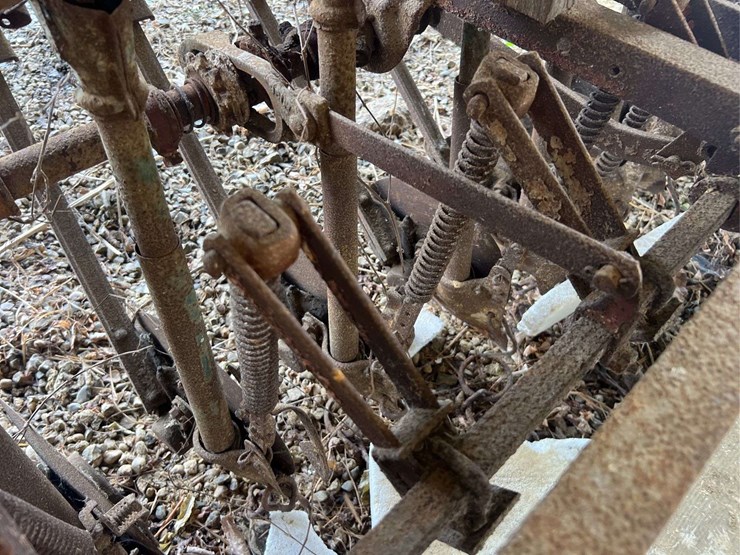 oliver-superior-8ft-grain-drill-image-41