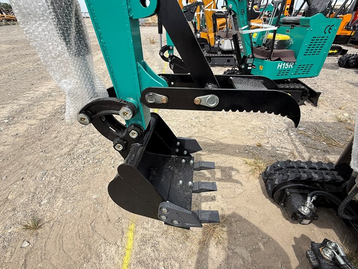 #220-•-#26495-•-unused-cfg-qh12rqh12r-mini-excavator-qh12r202507030543-image-13