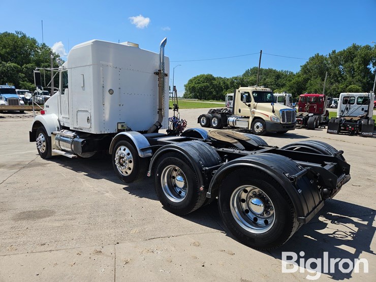 2006-kenworth-t800-image-7