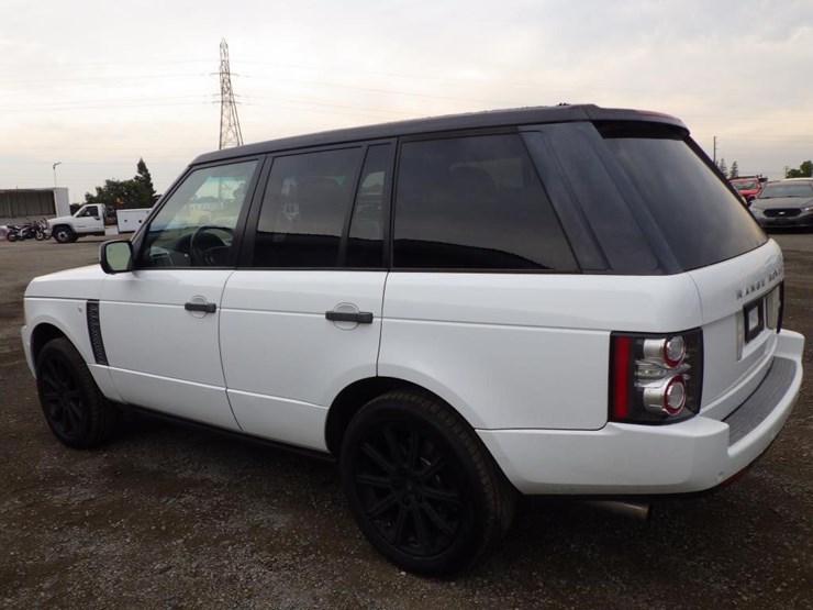 2011-land-rover-range-rover-image-4