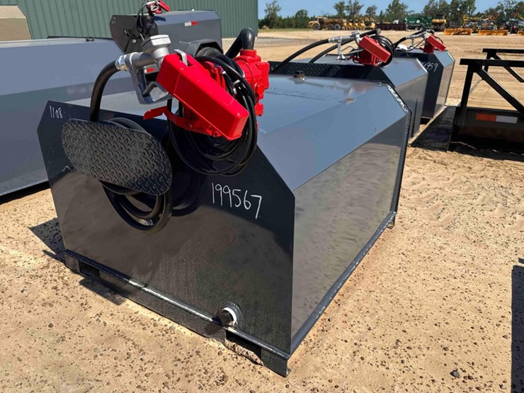 unused-x-star-750-gallon-fuel-tank-image-2