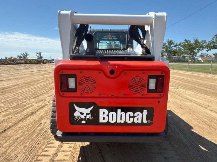 2023-bobcat-t770-image-7
