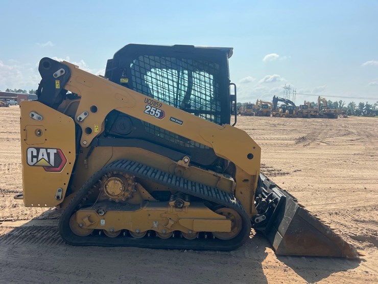 2024-caterpillar-255-skid-steer-image-5