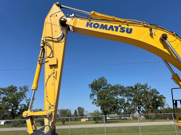 2023-komatsu-pc360-lc-11-image-23