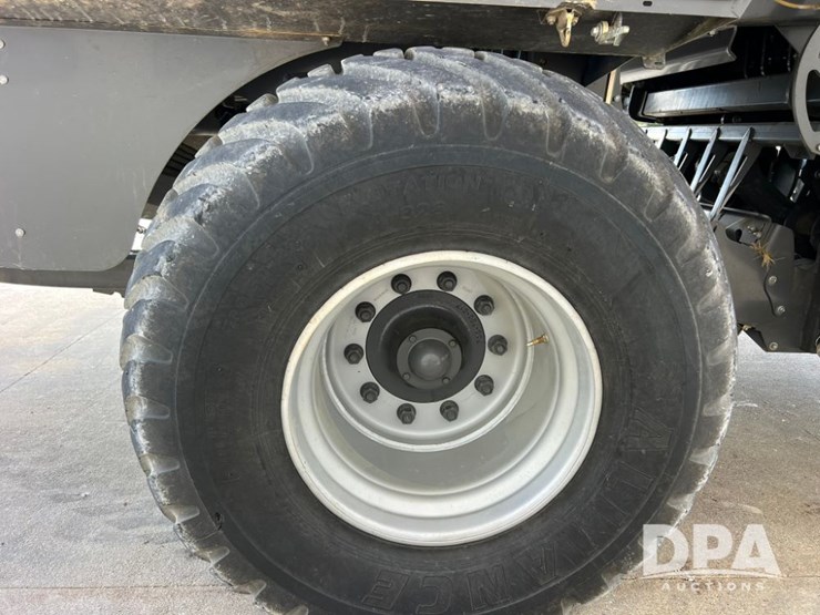 2017-massey-ferguson-2270-image-41